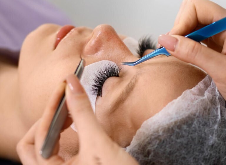 Pestañas Extensiones: Inicios y Aplicación